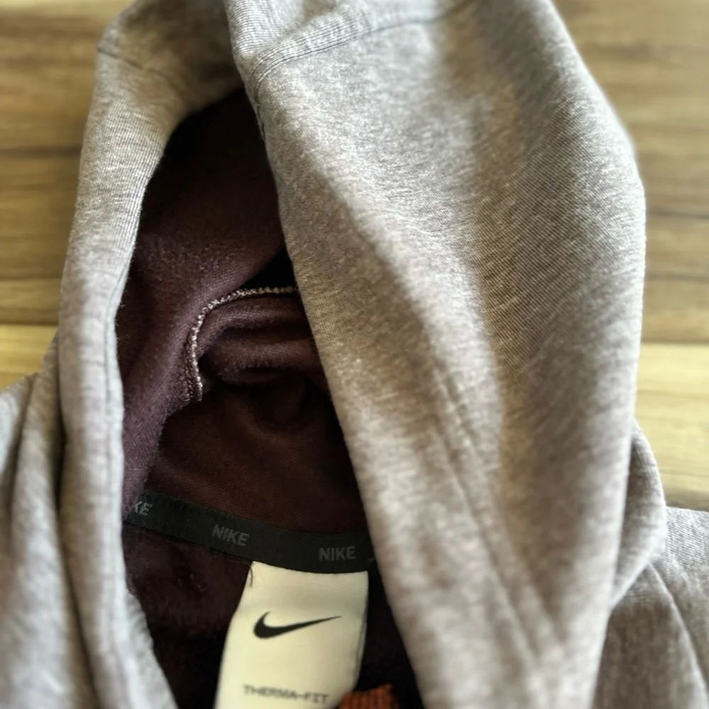 Nike men’s therma fit pullover training hoodie size small